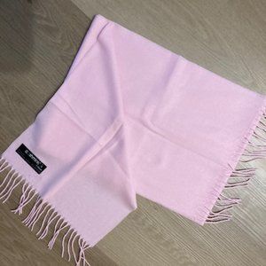 Pretty pink scarf!!